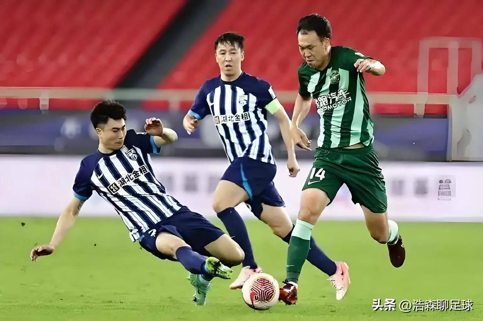 九游礼包-里程碑夜！武汉三镇外线爆发，中超清晨刷纪录，态度坚定，赛季目标并未改变的简单介绍